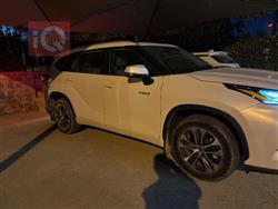 تۆیۆتا هایلاندەر